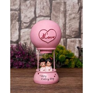 Lifestyle Love Couple Balloon Statue for I Gift Ideal Valentine Day, Loving Romantic Couple & Decorative Showpiece